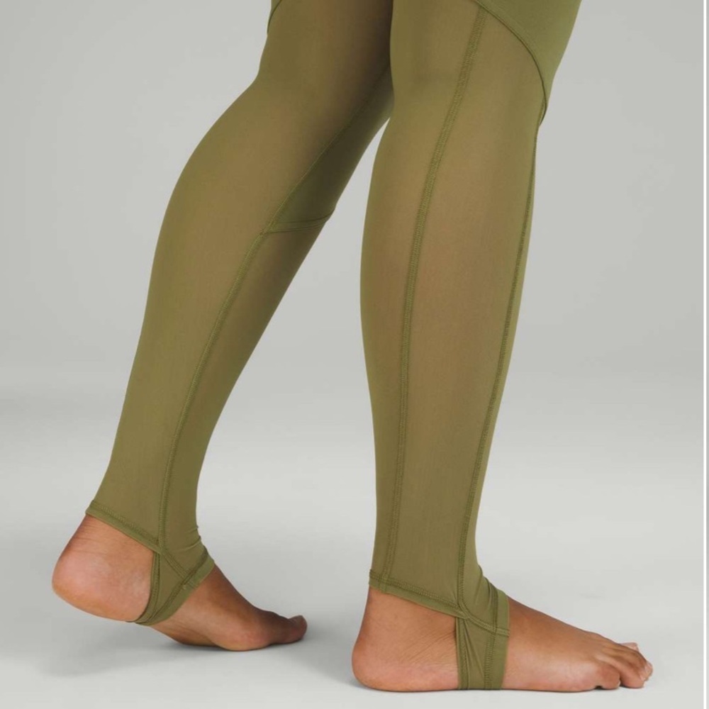 Lululemon Nulu and Crisscross Mesh Stirrup Tight
- Bronze Green - Picture 3 of 8
